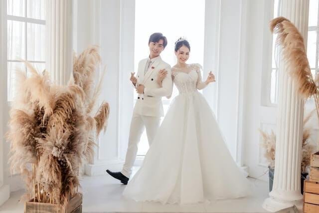 pexels-jin-wedding-5729051-1.jpg